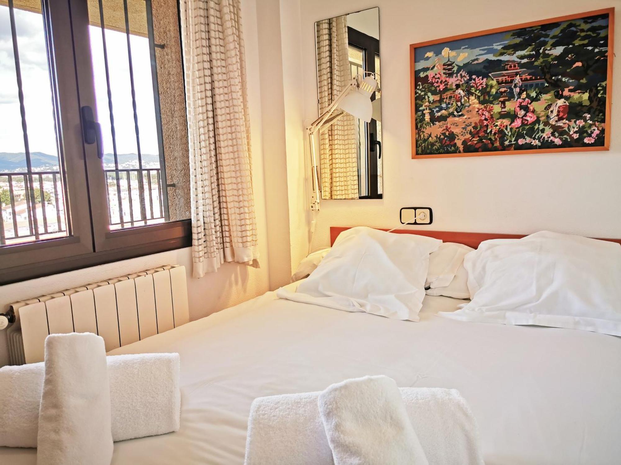 Apartaments Primera Linea Torre Valentina Sant Antoni De Calonge Quarto foto