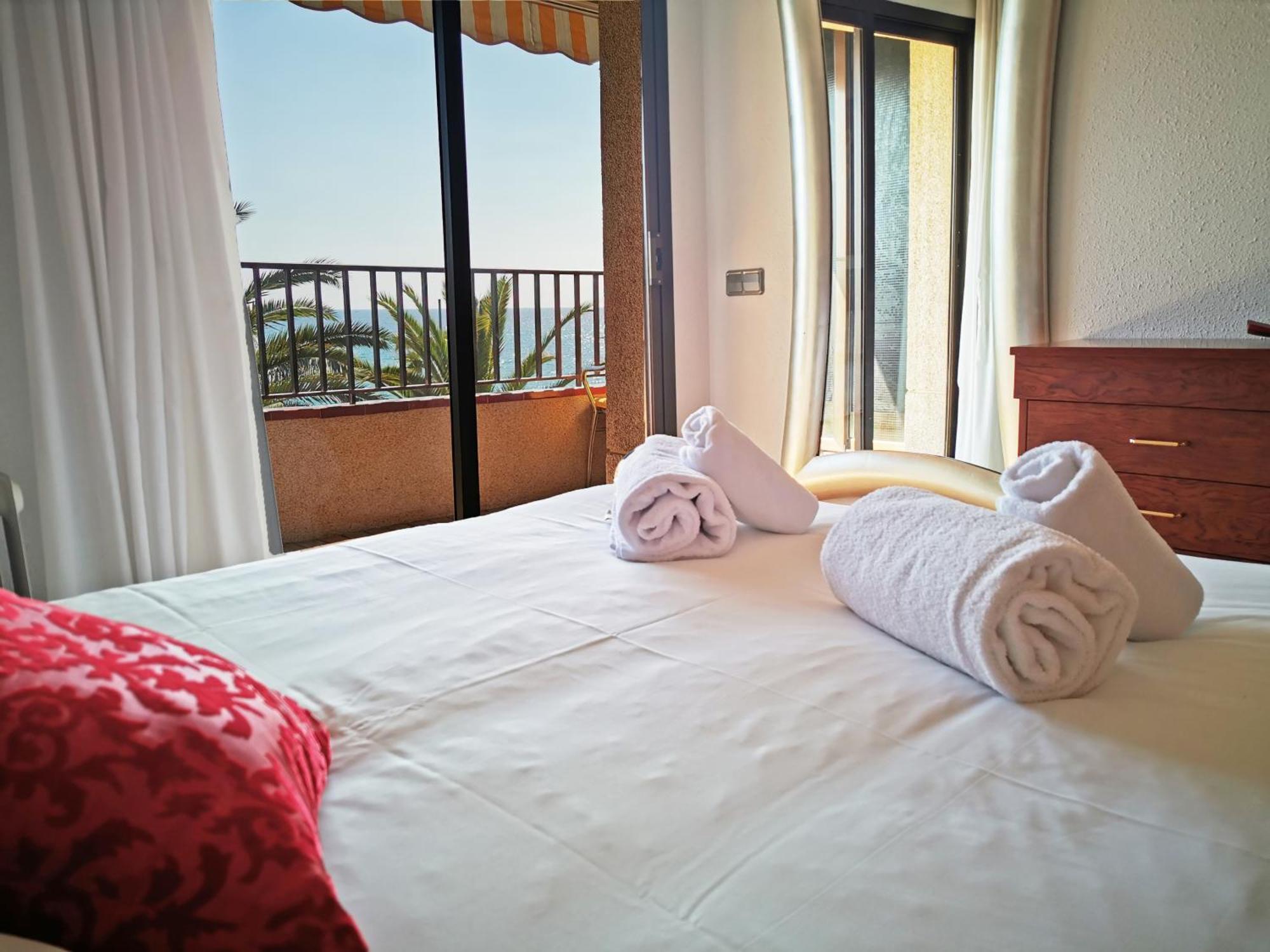 Apartaments Primera Linea Torre Valentina Sant Antoni De Calonge Quarto foto